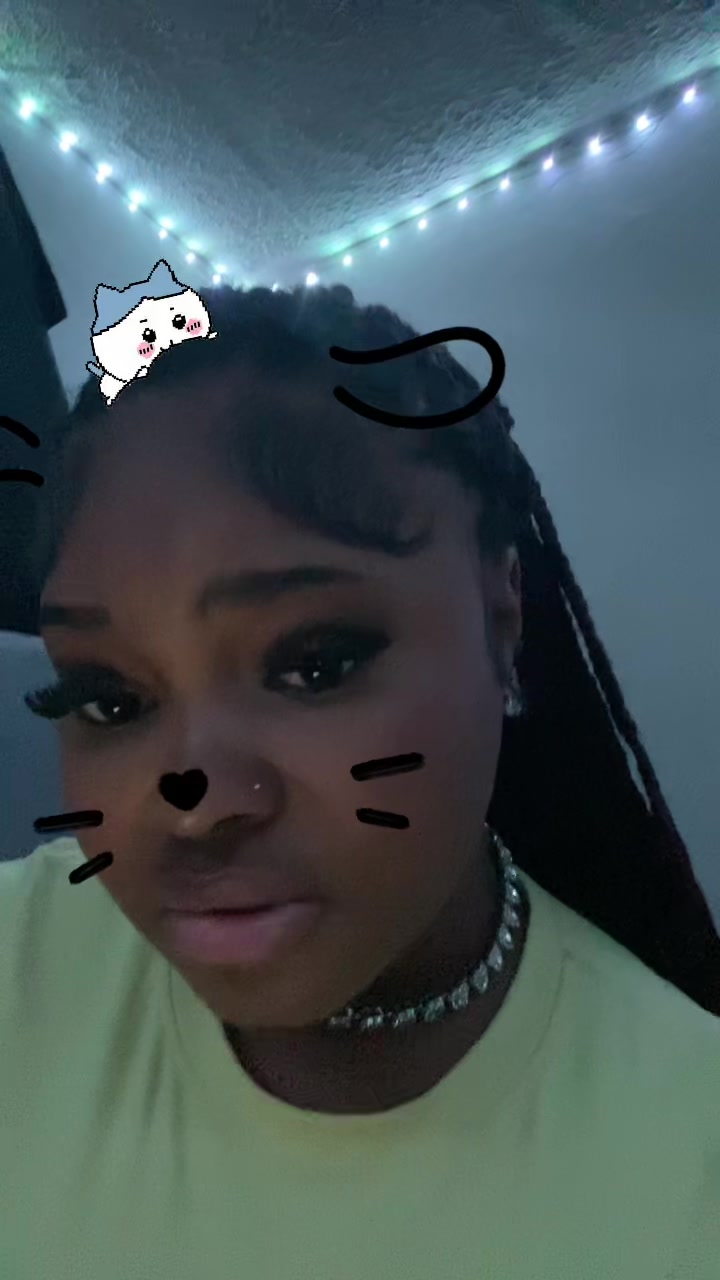 @queenb