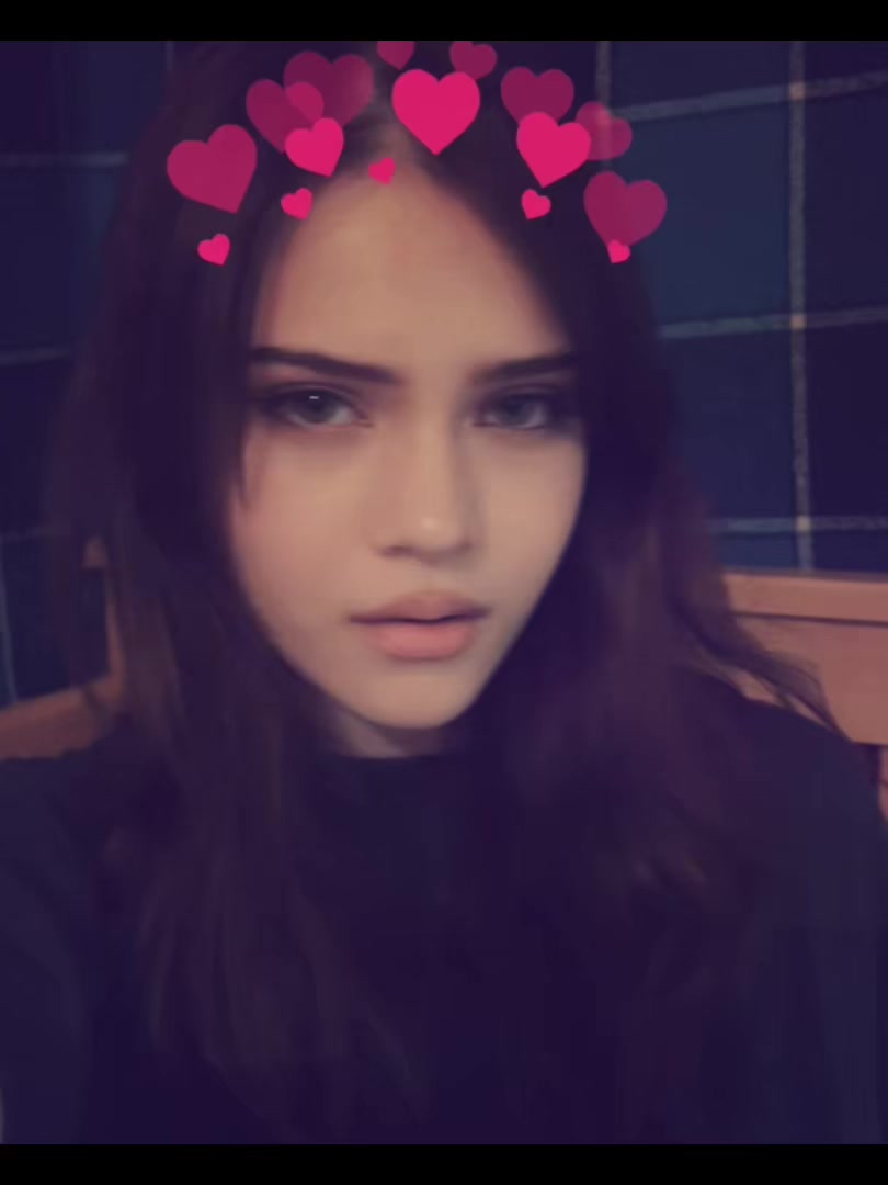 @Тгк:Метафору использовала