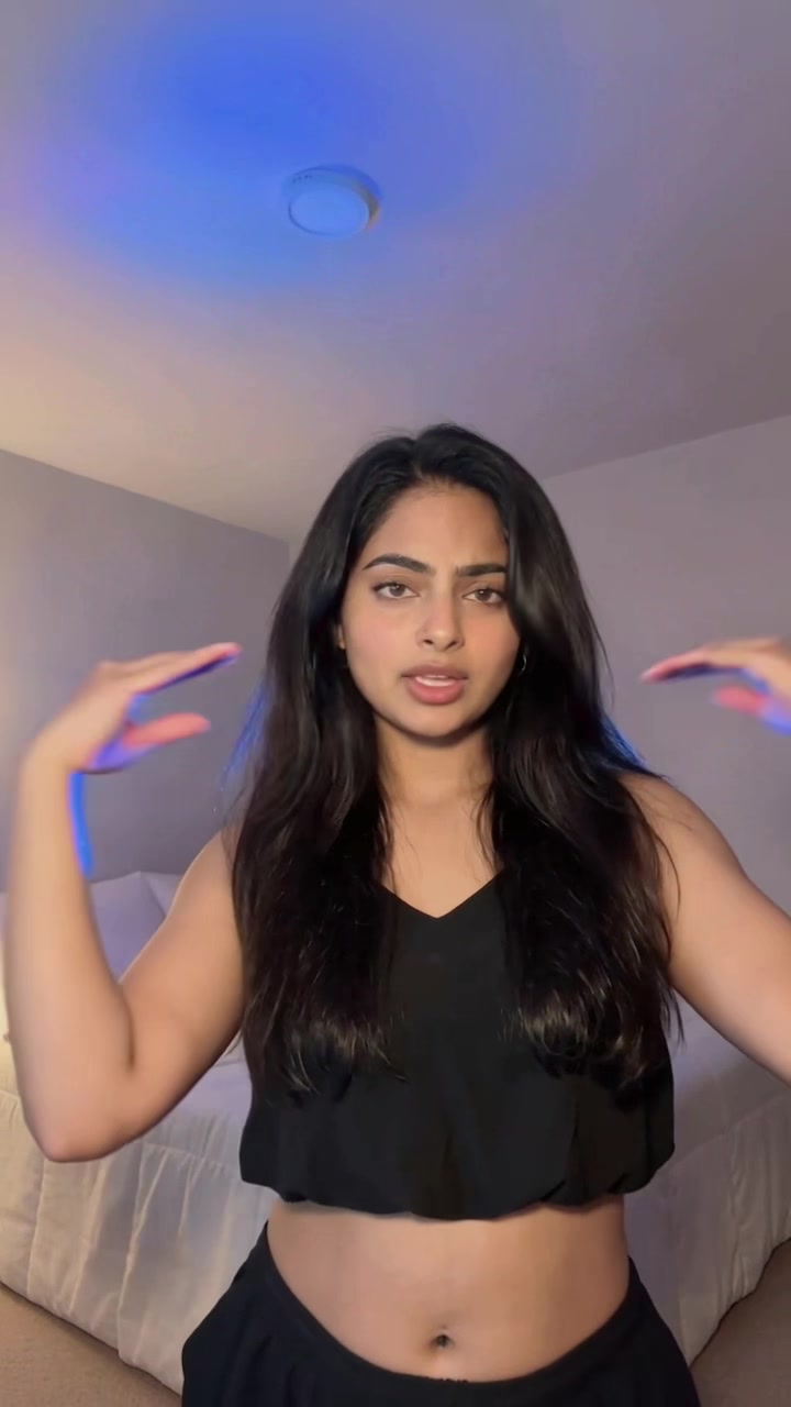@Anya Sharma