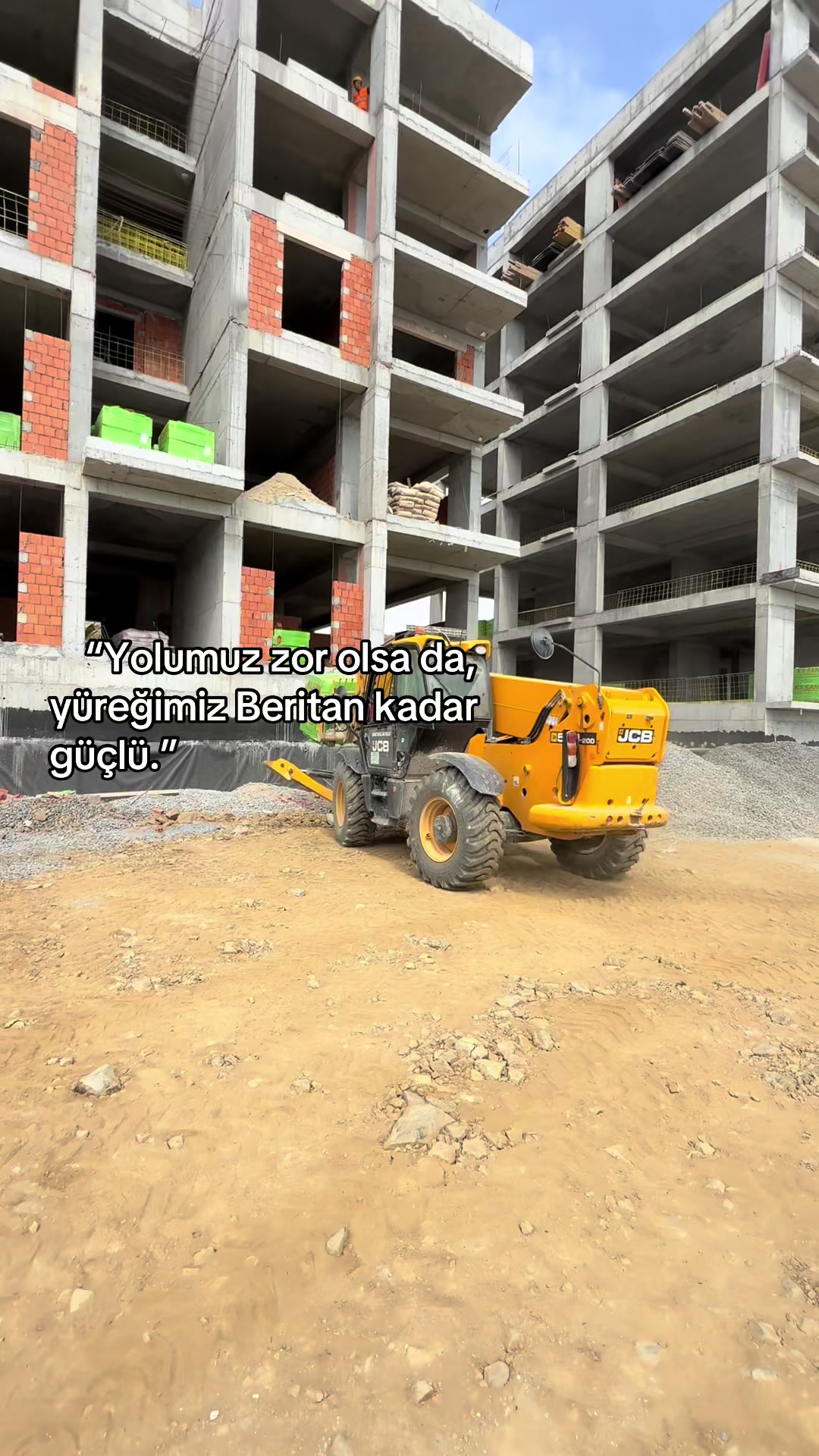 @𝐃𝐢𝐲𝐚𝐫𝐛𝐞𝐲