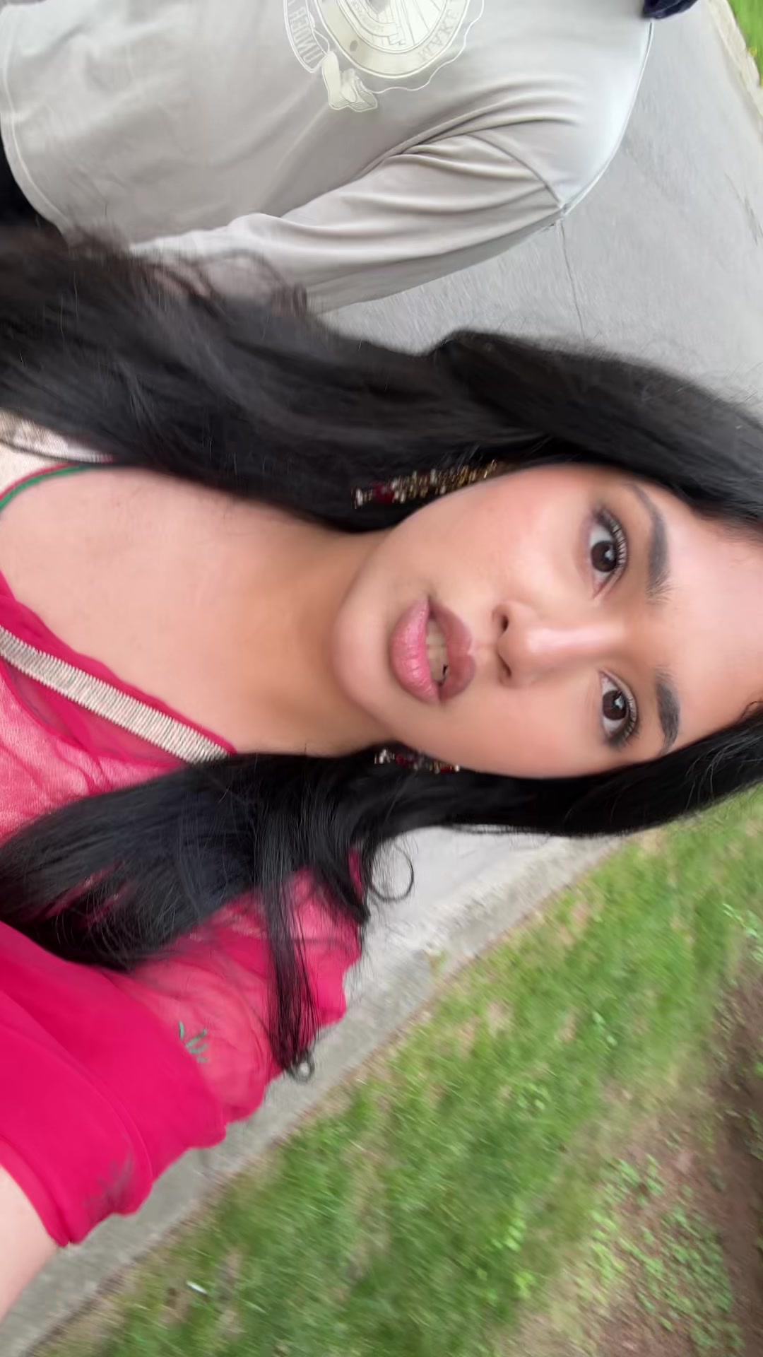 @⃟