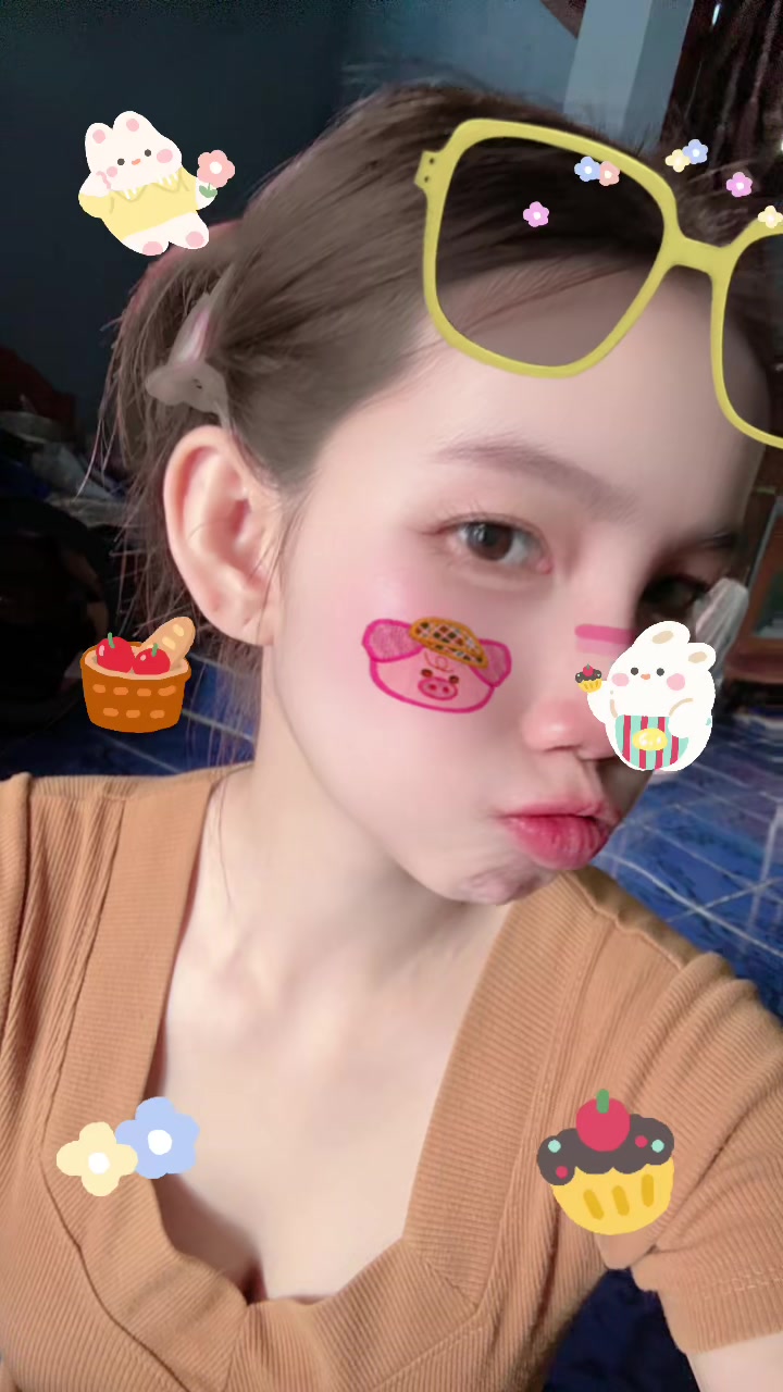 @🧸♡ จุ๊บจิ๊บชอบกินชาเขียว🍵🌥️