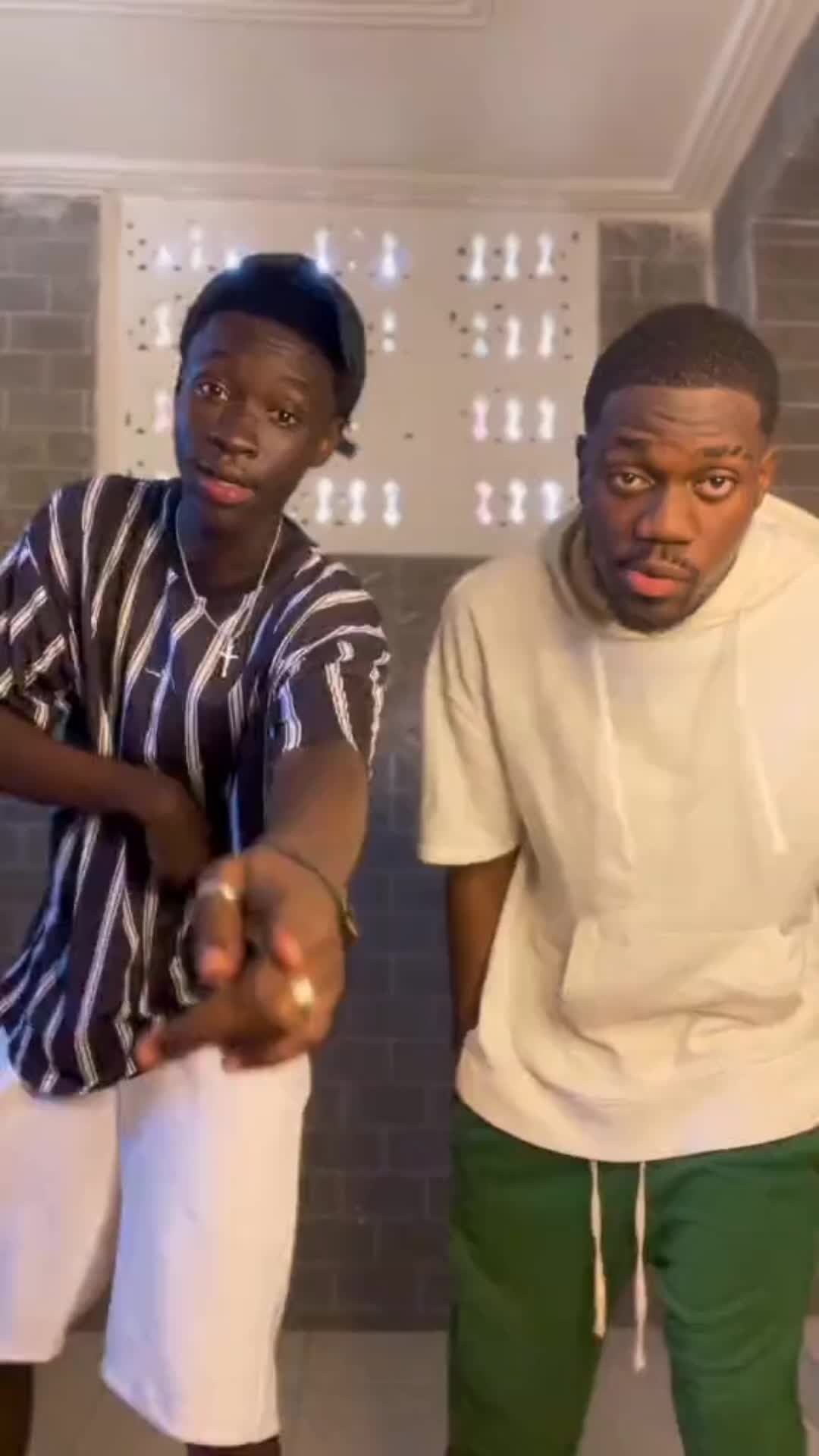@🇨🇮>>>