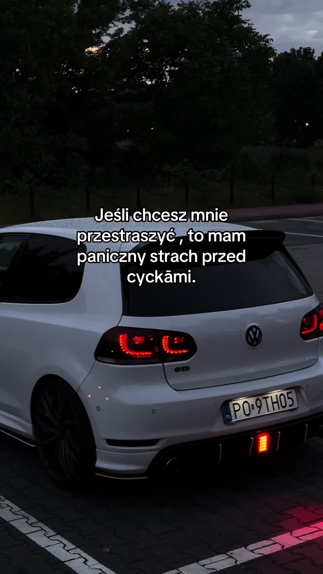 @Kondziu_gtded35