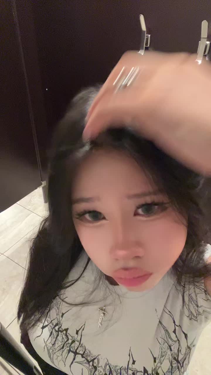@Christina
