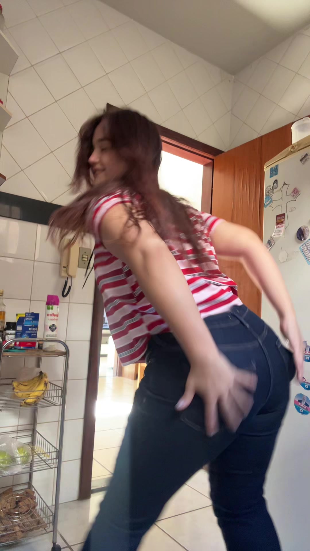 @moni