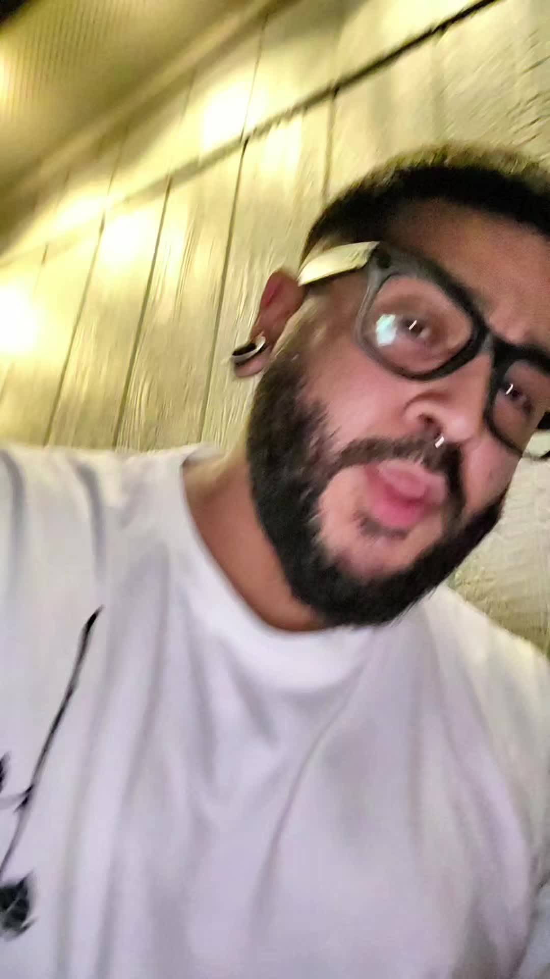 @Emilio