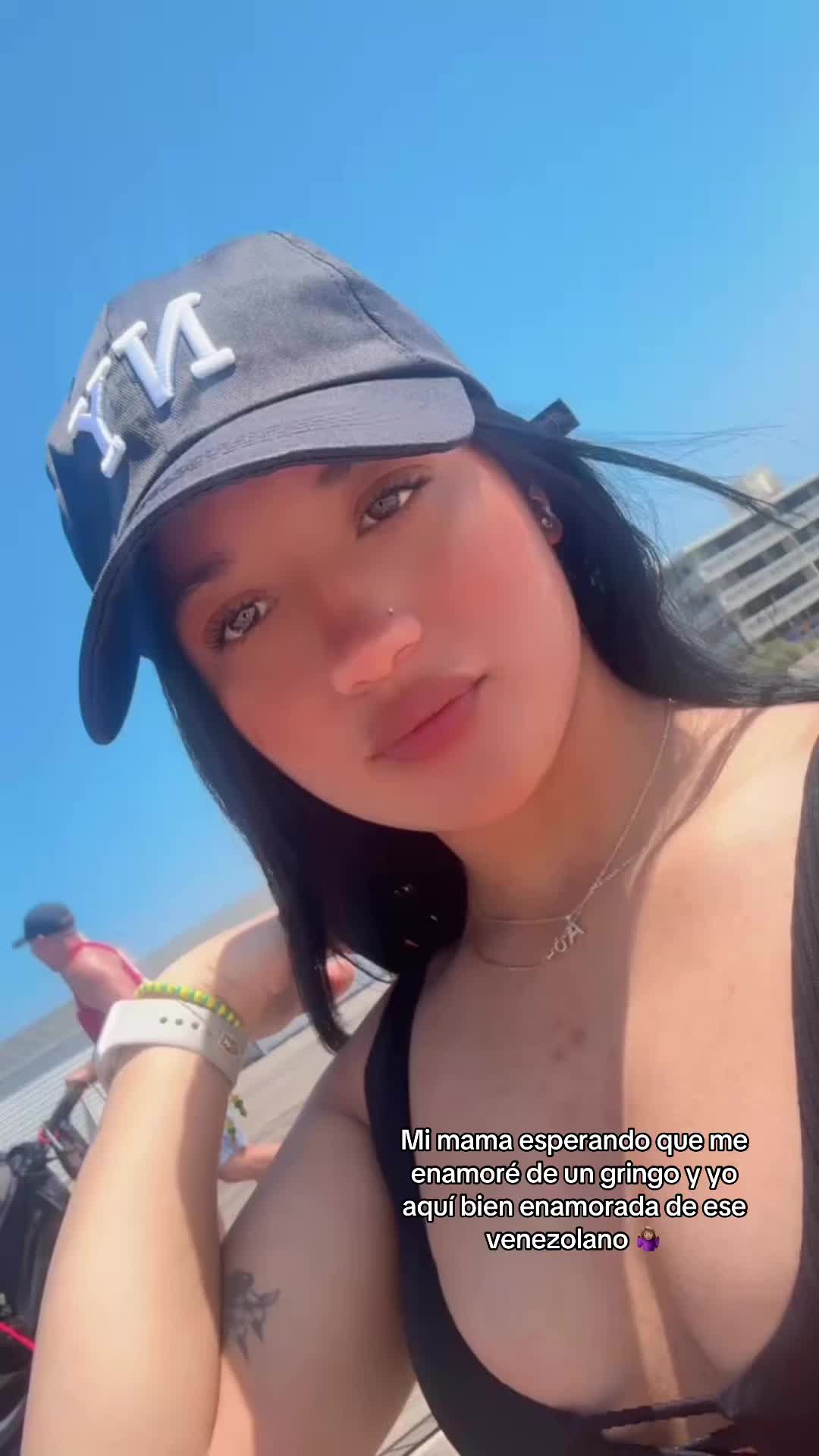 @Ana García