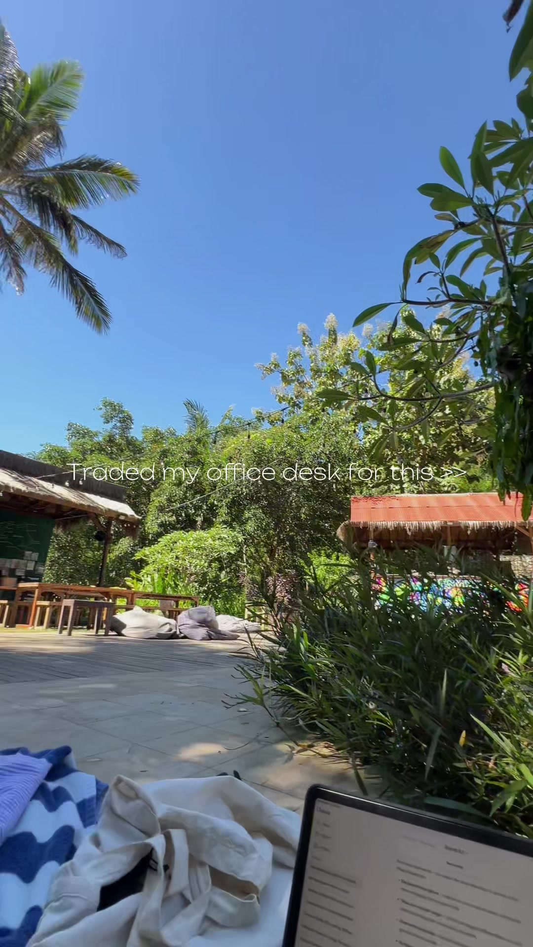 @Lexie Wanders | Solo Travel