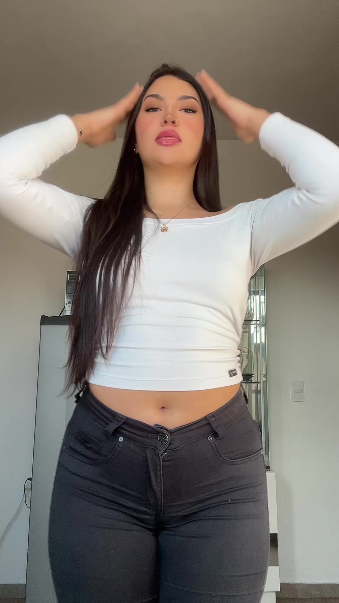 @Bebel_01