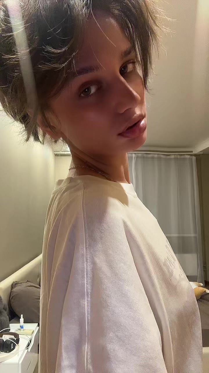 @Vi