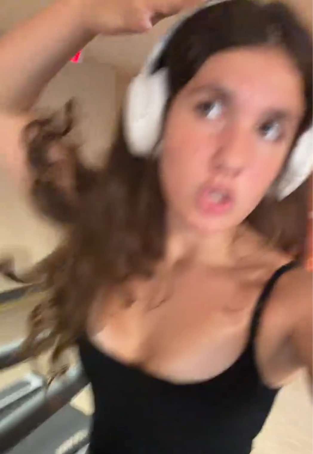 @Mindy