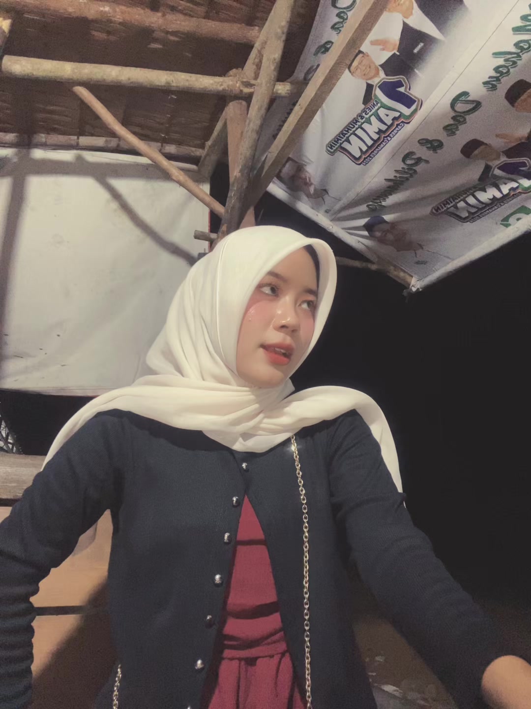 @putri sinaga