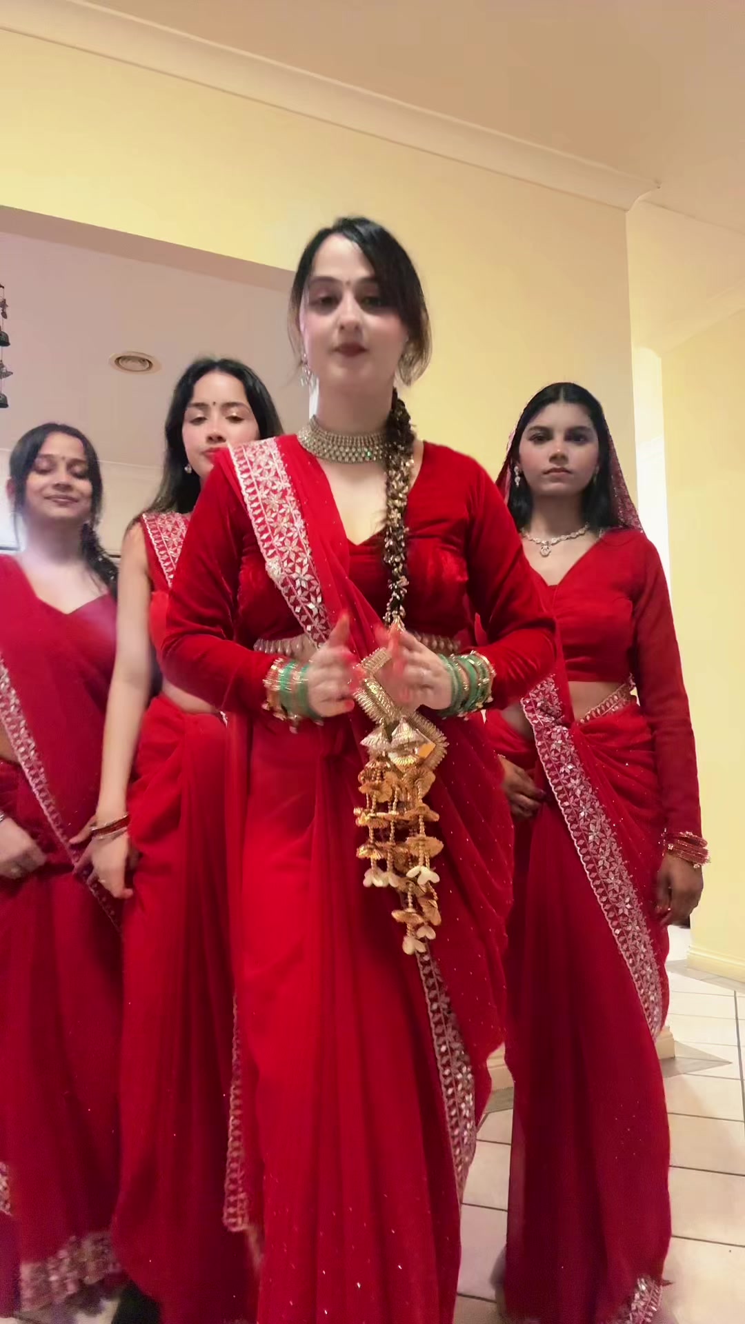 @Gauri🦋
