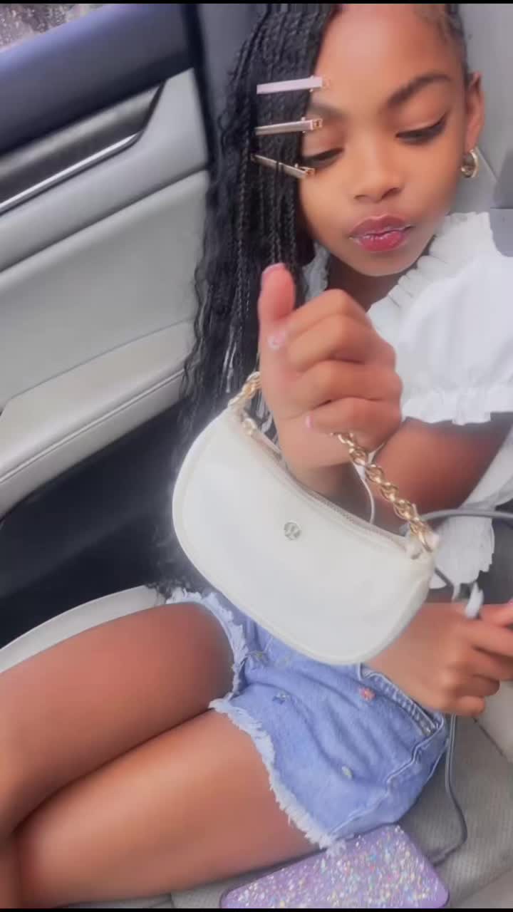 @Blackk.Barbiee
