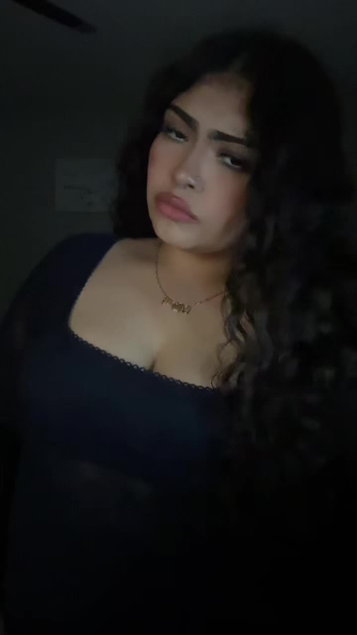 @𝐋𝐈𝐙𝐙𝐘. ꨄ