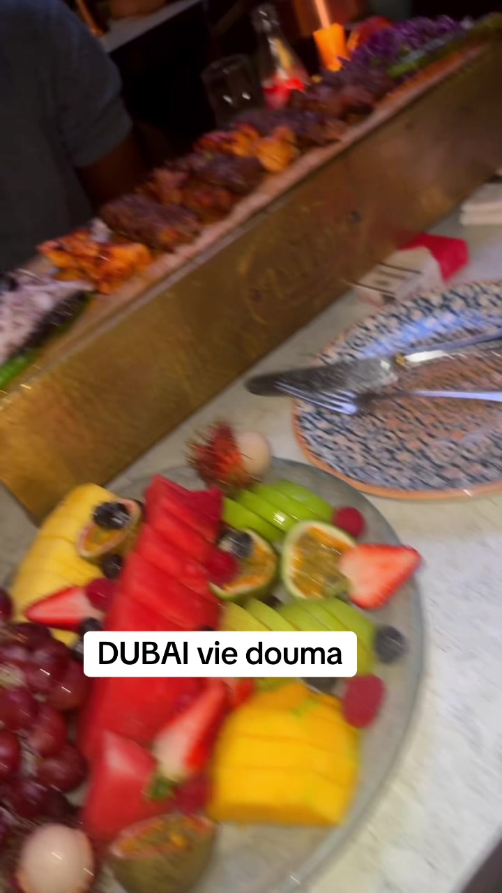 @OUMOU SININTA