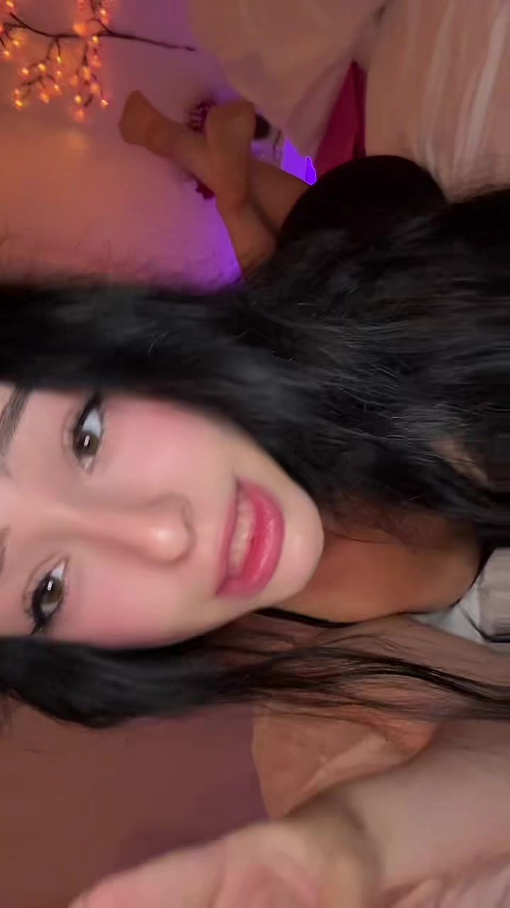 @😽