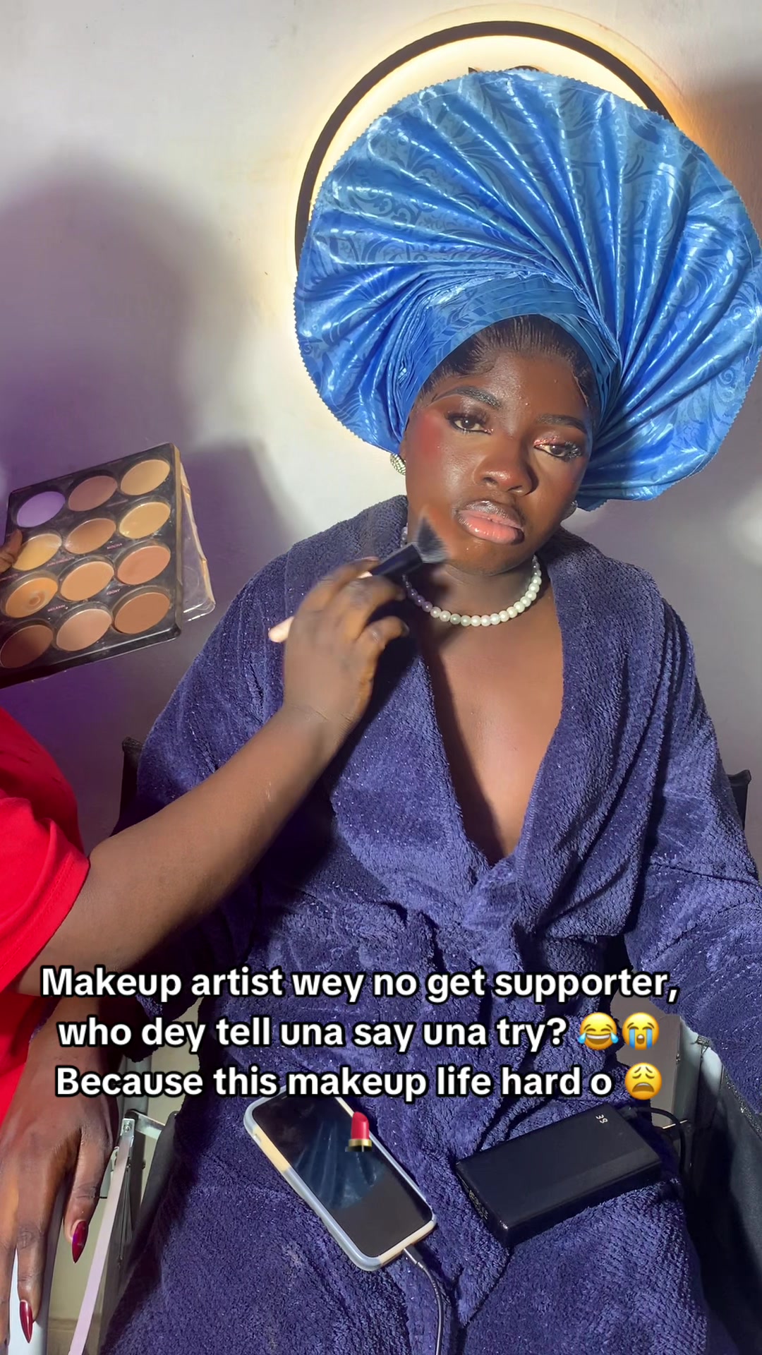 @Makeup artist Didi