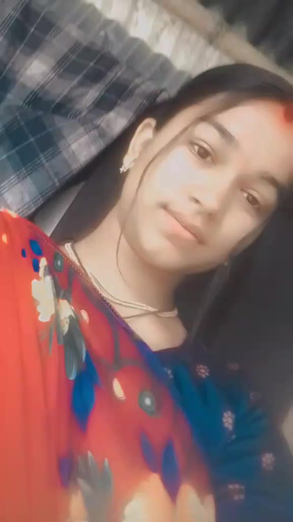 @দুষ্টু মেয়ে মিষ্টি হাসি 🥰