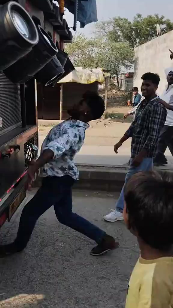 @mukidi