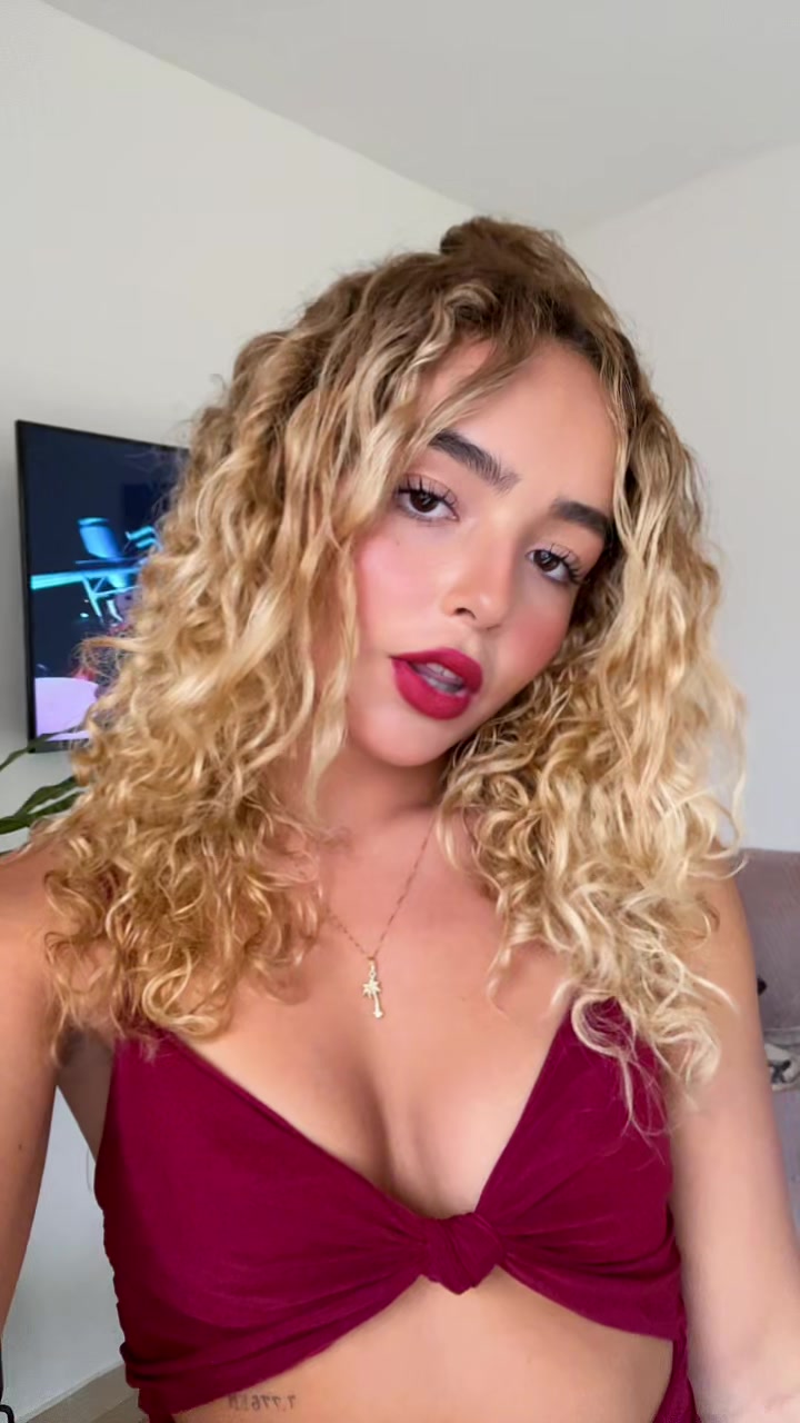 @Francescasurf_