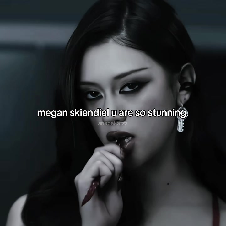 @ana ⋆˙⟡