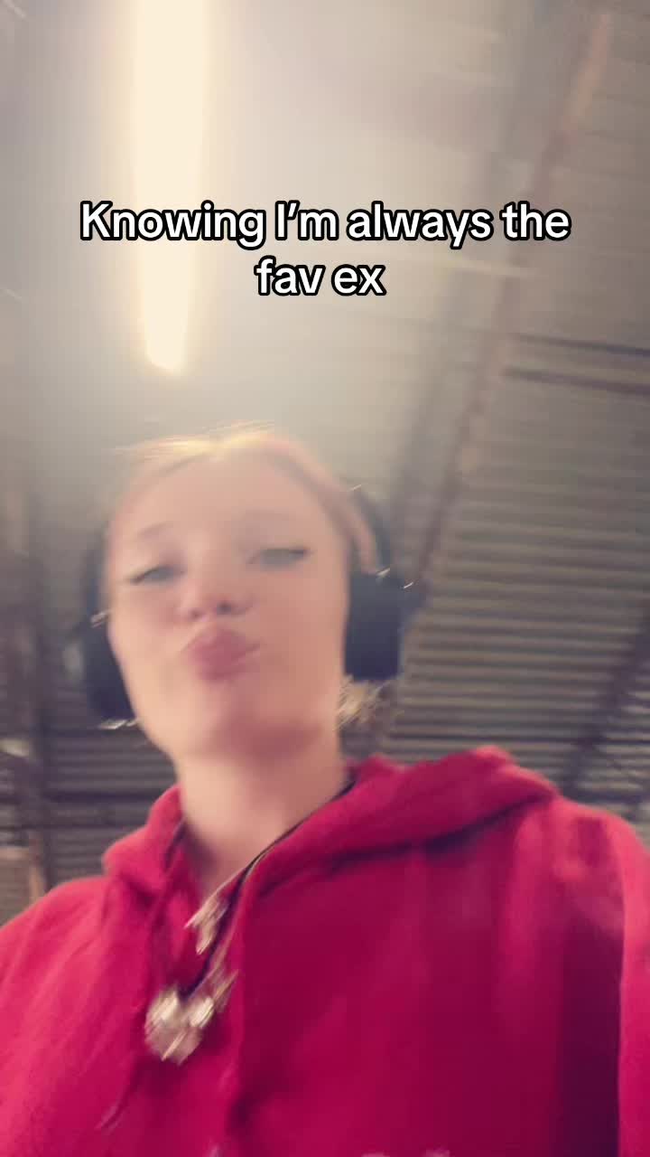 @Meg_idk💋