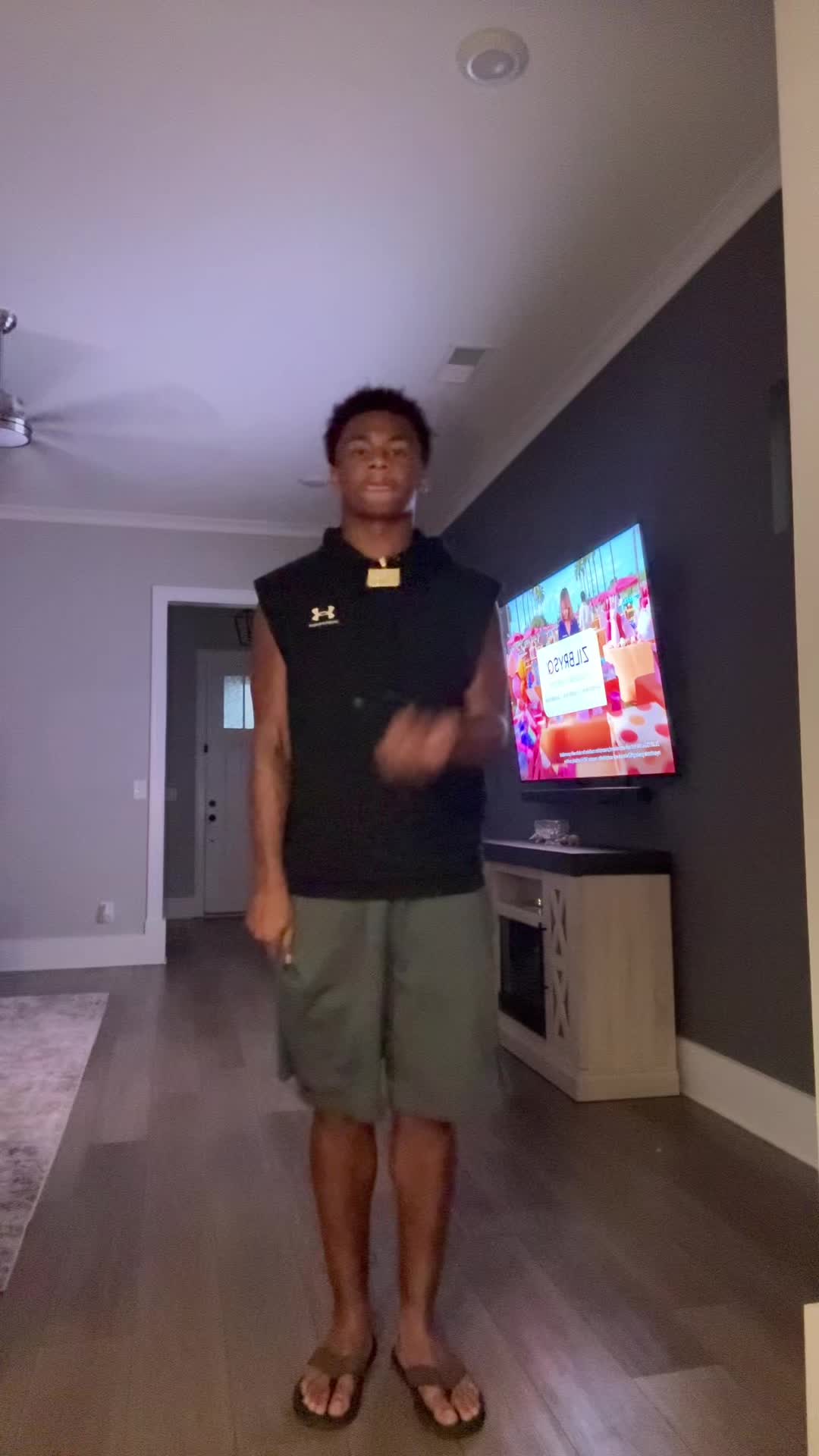 @Hollywoodmari0