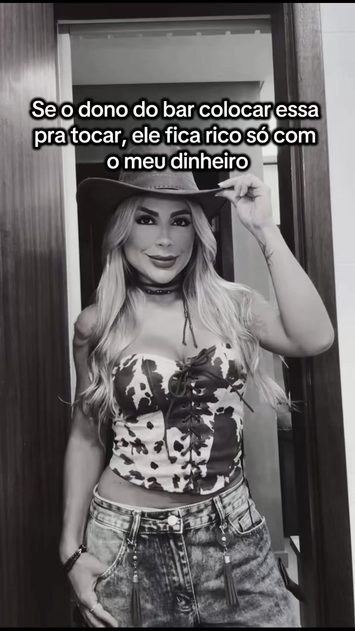@julianecost