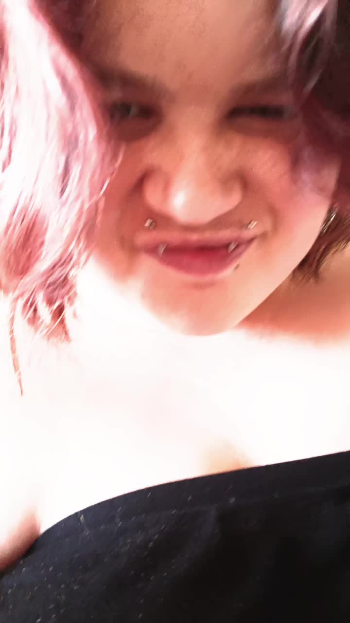 @<3