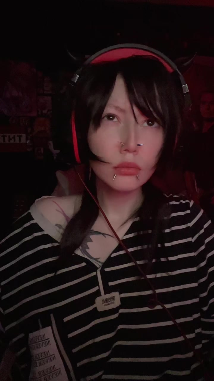 @🥩𝓓𝓪𝔀𝓛𝓪𝓷 ( ´Д`)y━・~~