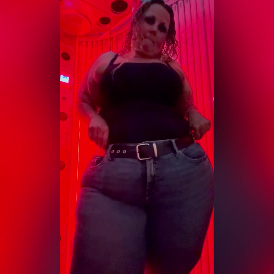 @Nikki