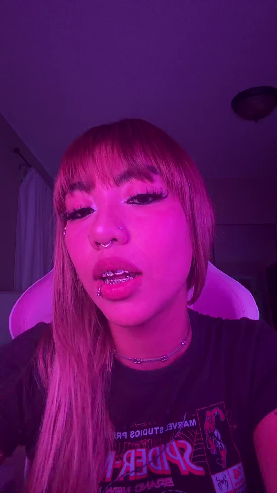 @Angietowers
