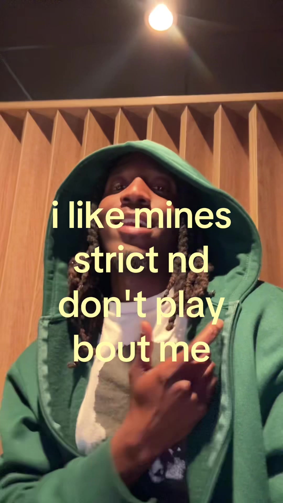 @Ze