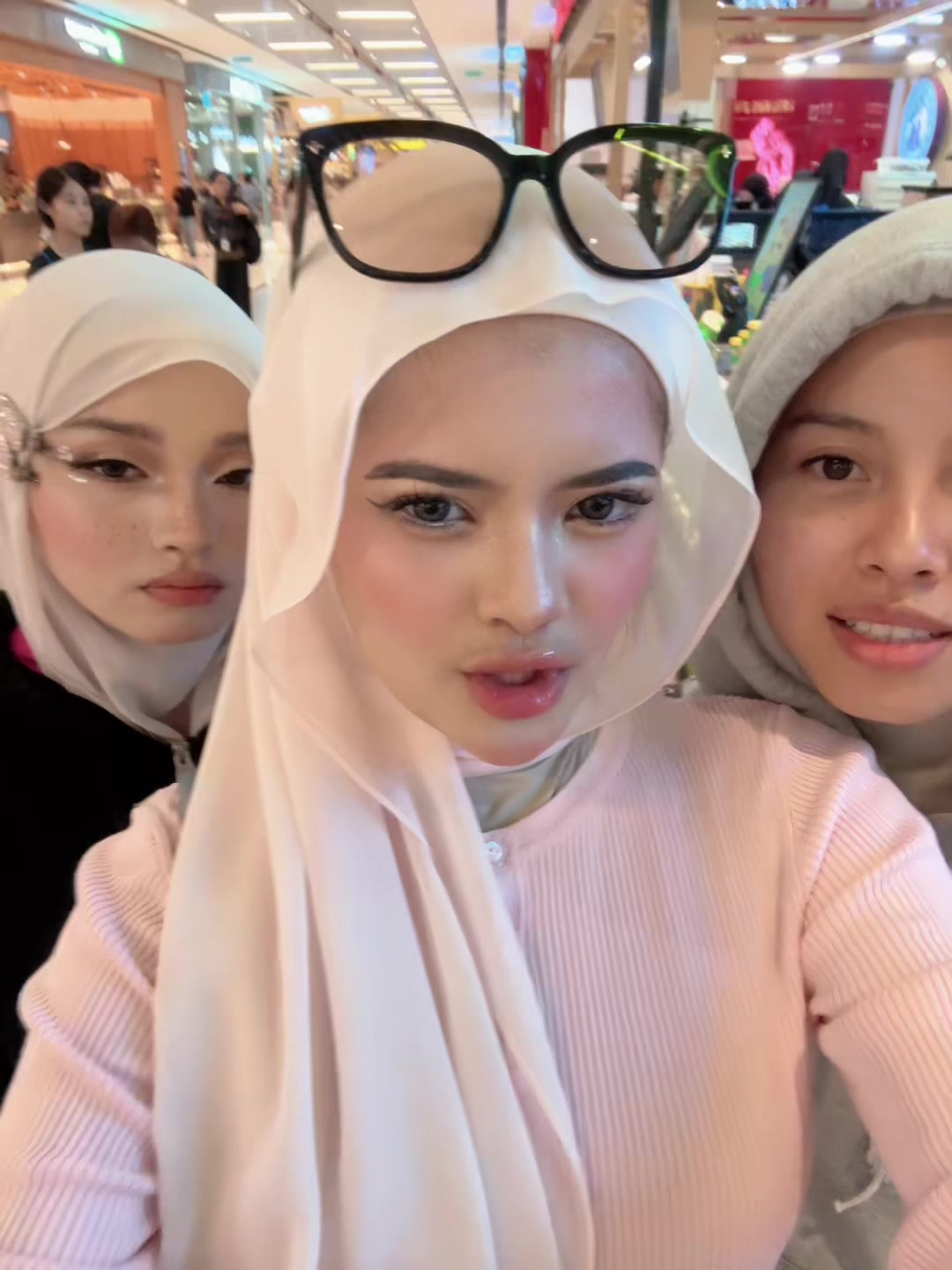 @Nur Atiqah