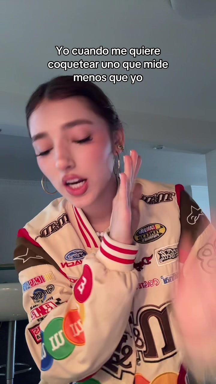 @blondiee__
