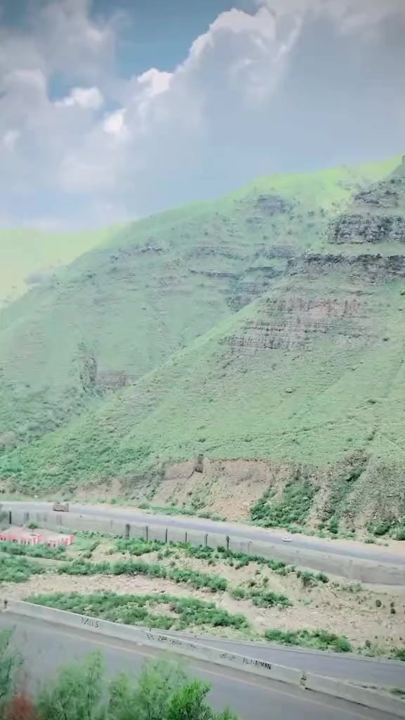 @لاغرض🙂