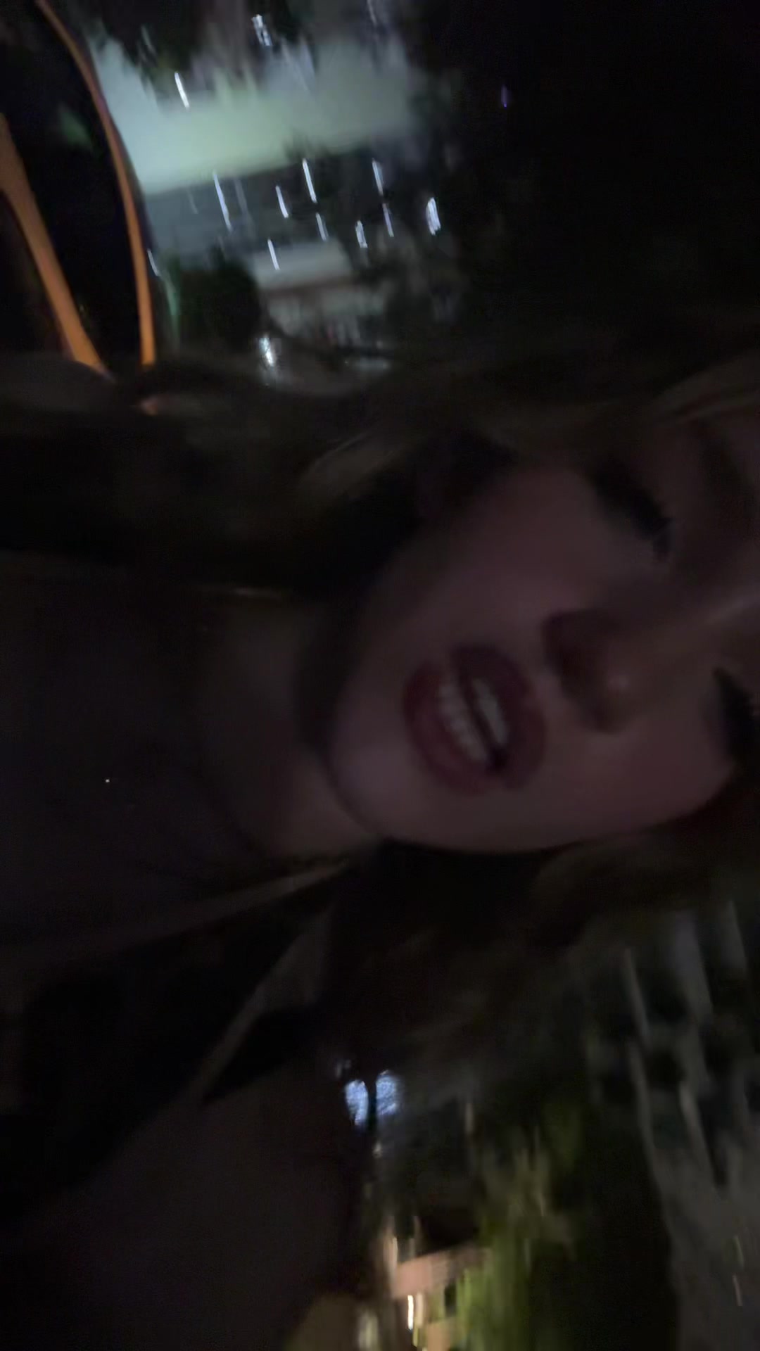 @yomamasofatsheatemyasss