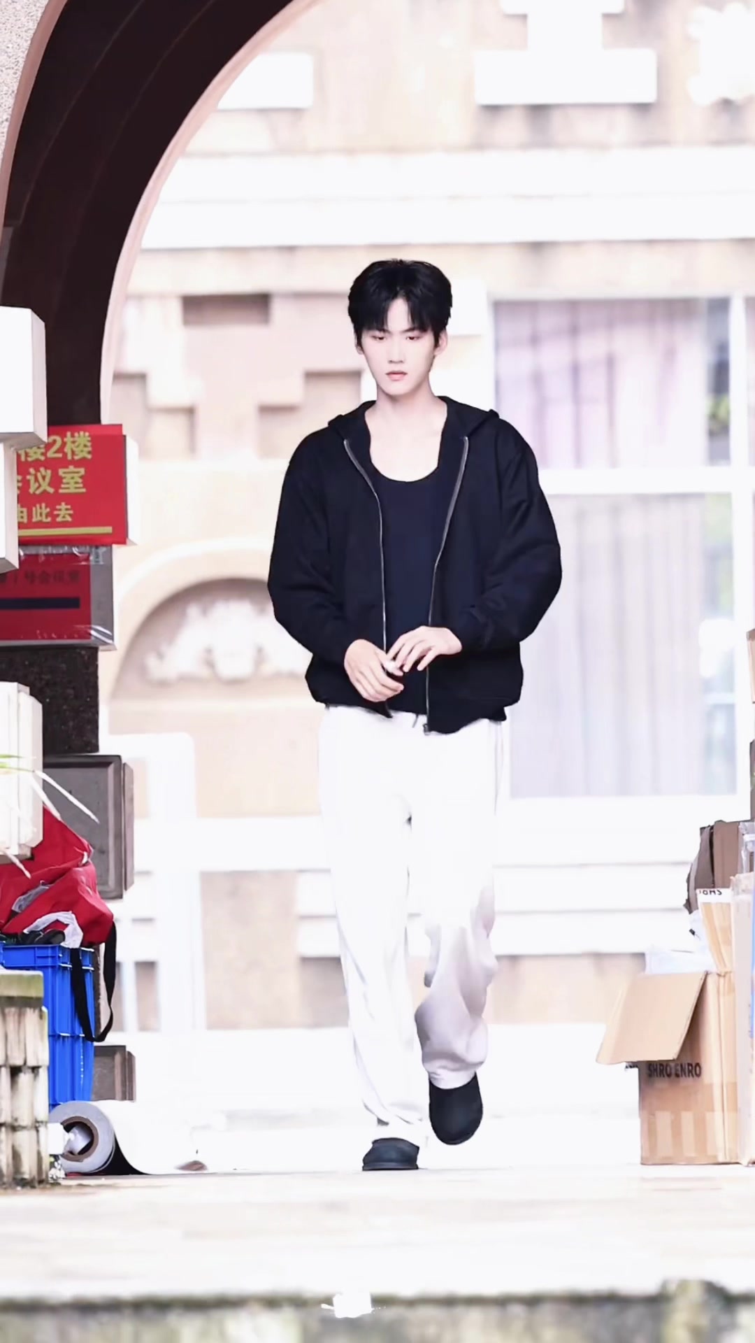 @Daniel Zhou’s girl