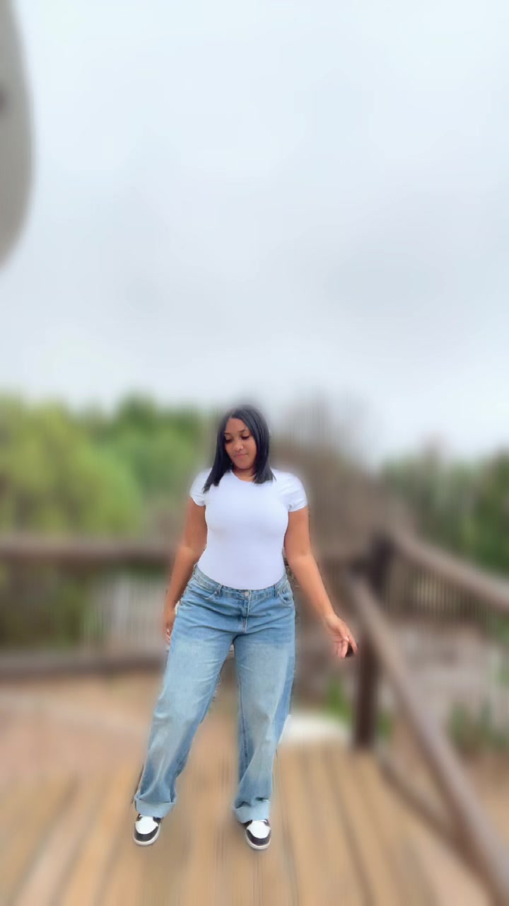 @Naz🦋