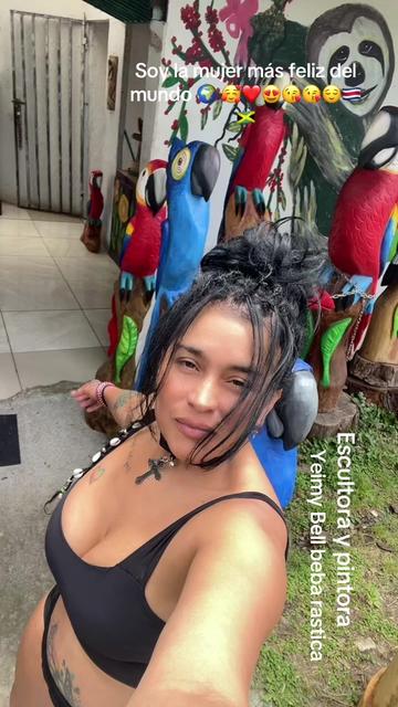 @Yeimy Bell beba rastica 42