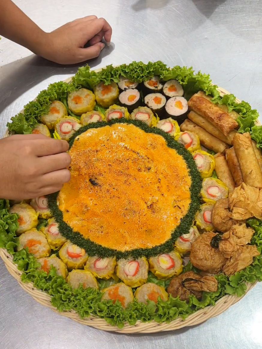 @Mbak Mel si Owner Dimsum