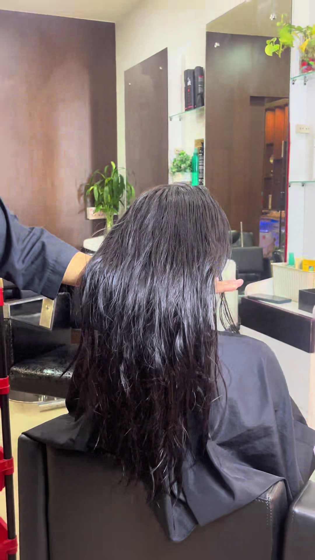 @Aakarshan beauty salon&academy