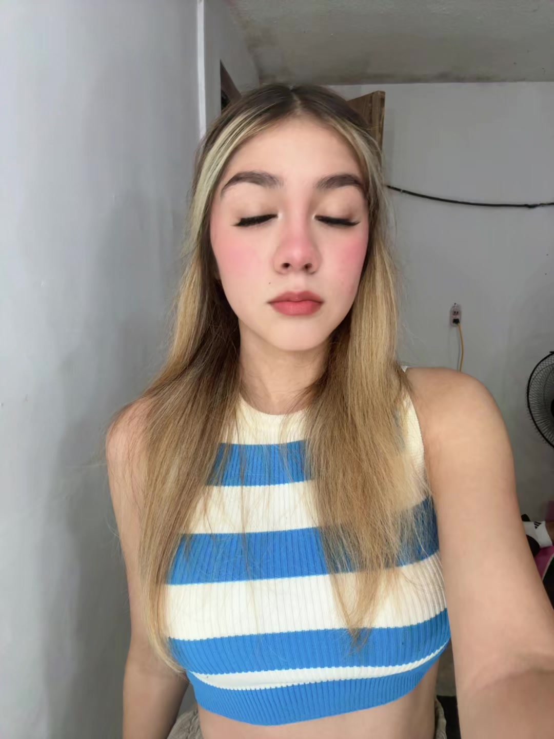 @YM