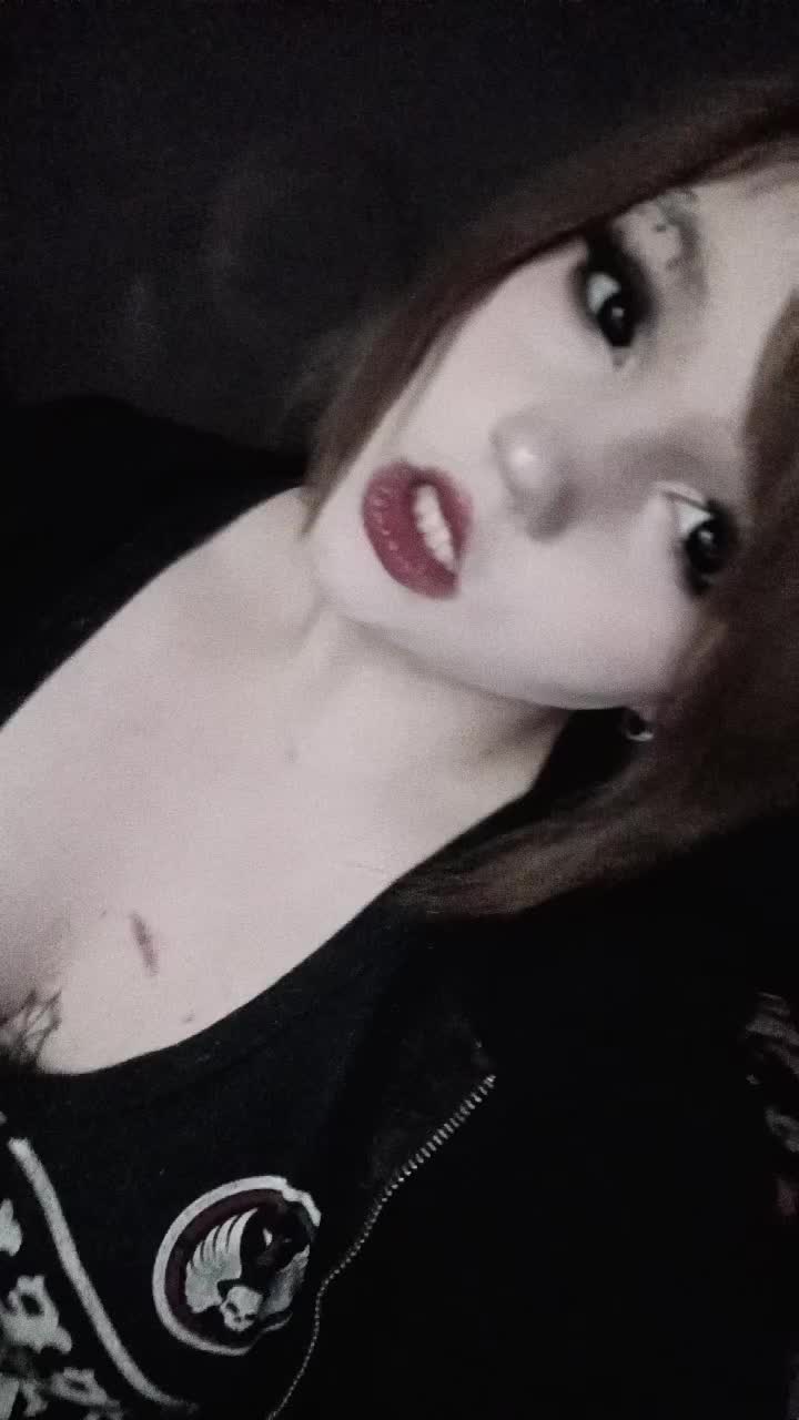 @Xxpierced princessxX