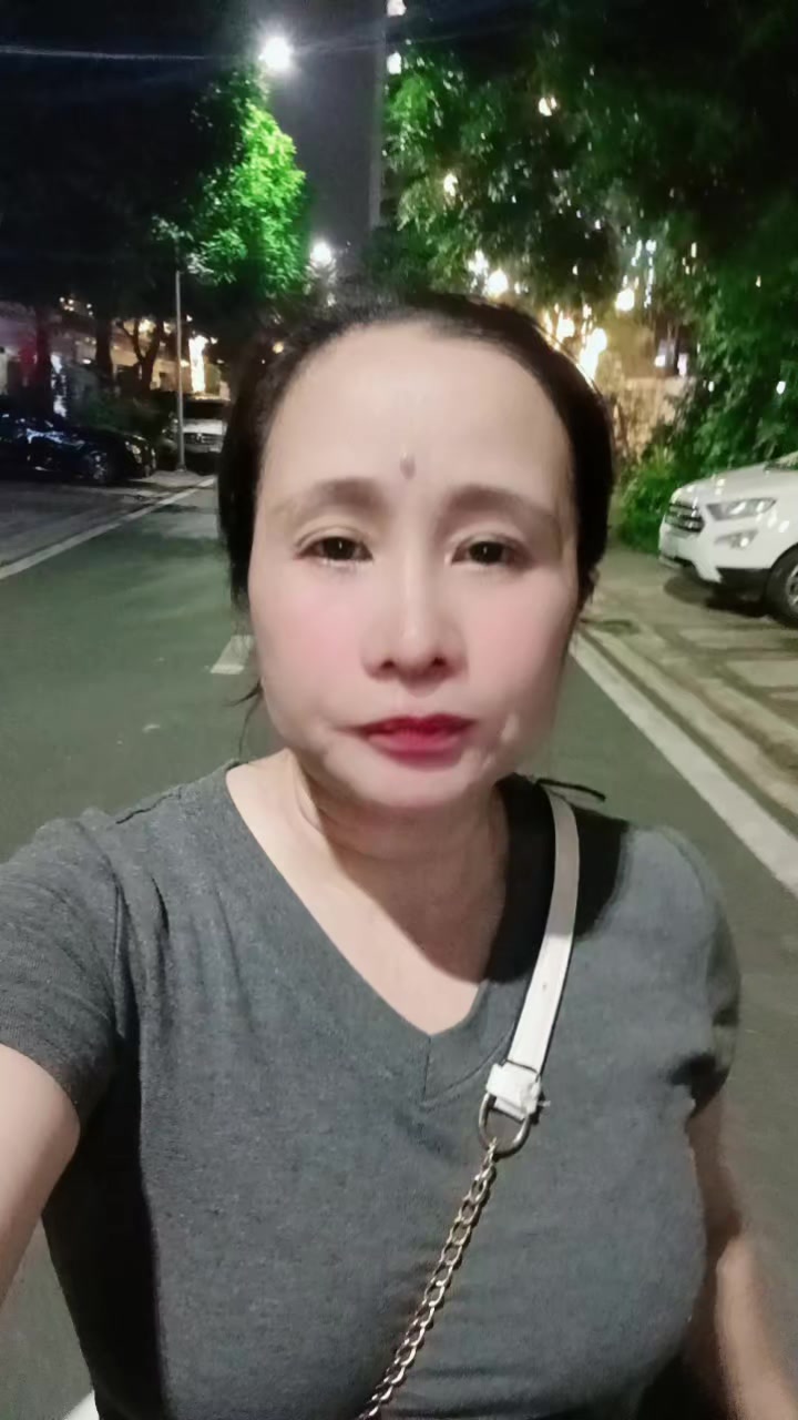@Nguyễn Thị Hải Yến