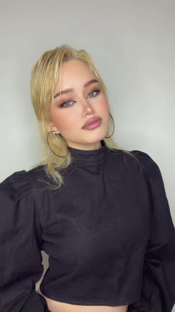 @heliaydn