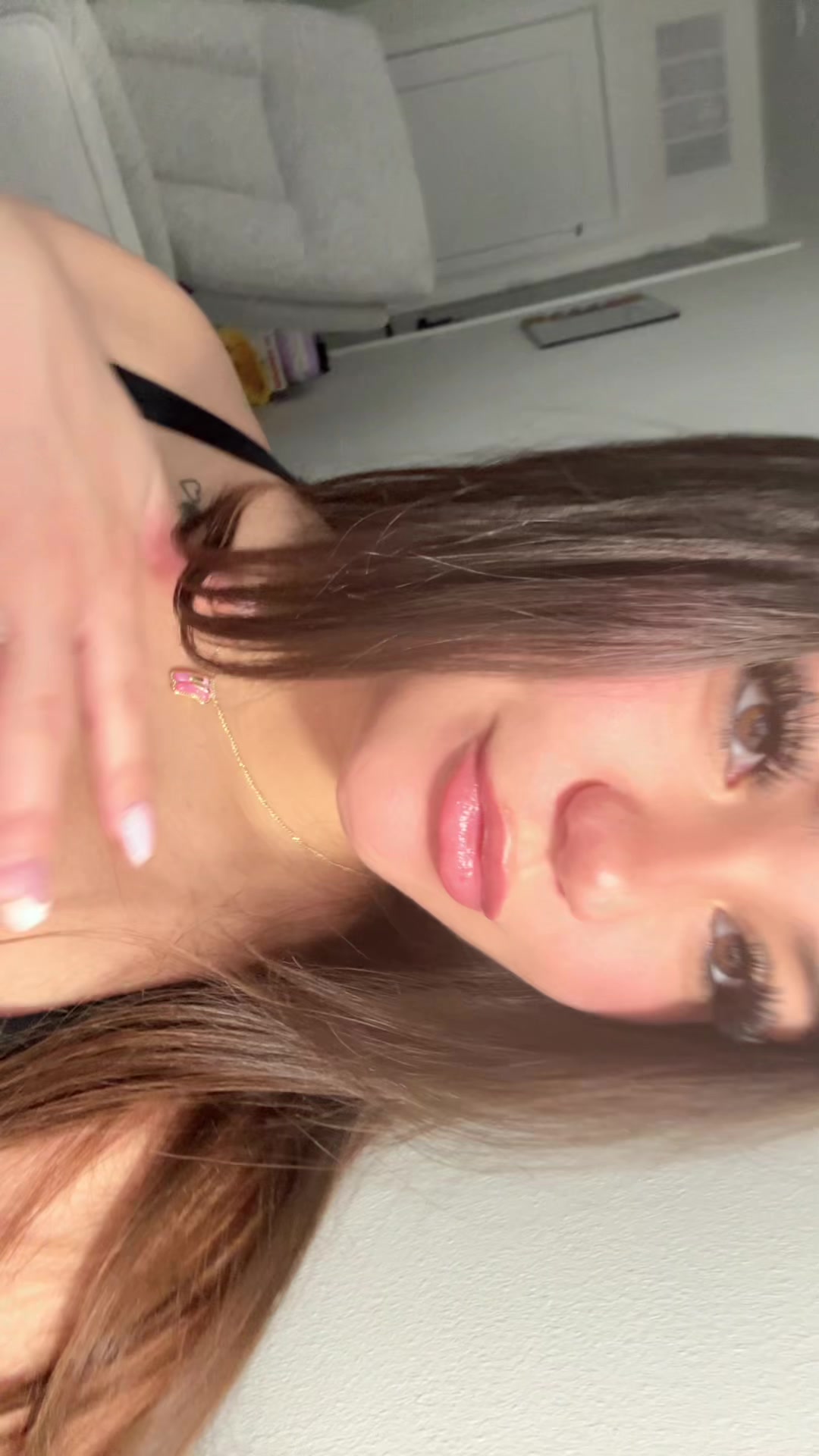 @𝐛𝐞𝐥𝐥𝐚 🦢