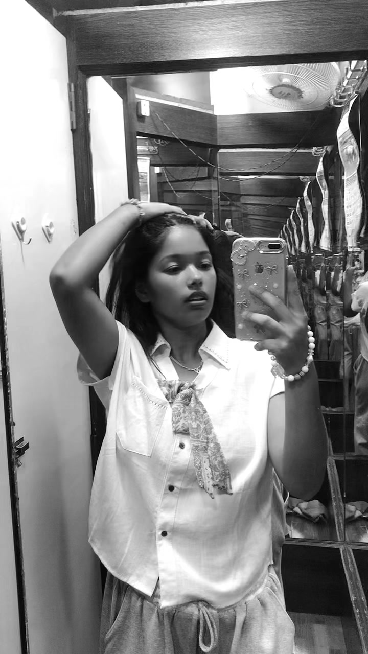 @Newarni🖤💐